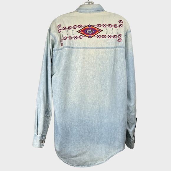 Vintage Denim Shirt Aztec Design Button Up Acid Wash Blue Mens Medium 80s Cowboy - Picture 3 of 10